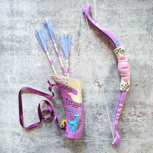 Disney Toys Disney Rapunzel Tangled Bow And Arrows Toy Poshmark